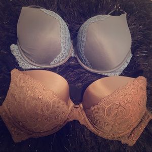 🌟 2 Victoria’s Secret Size 38 C Bras 🌟